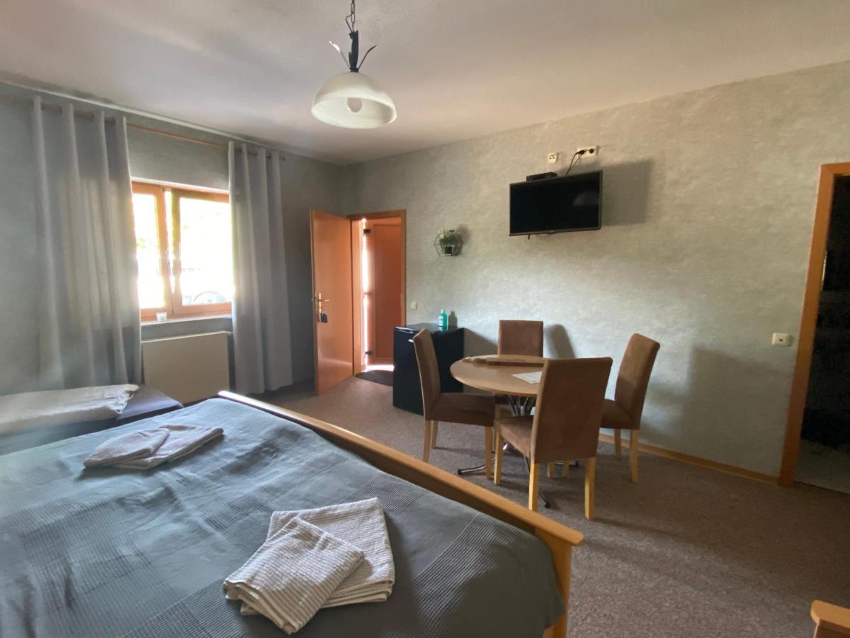 Rooms4Ring Privatzimmer Am Nurburgring Quiddelbach Екстериор снимка