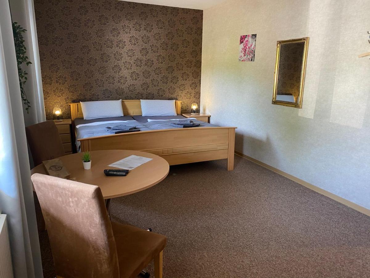 Rooms4Ring Privatzimmer Am Nurburgring Quiddelbach Екстериор снимка