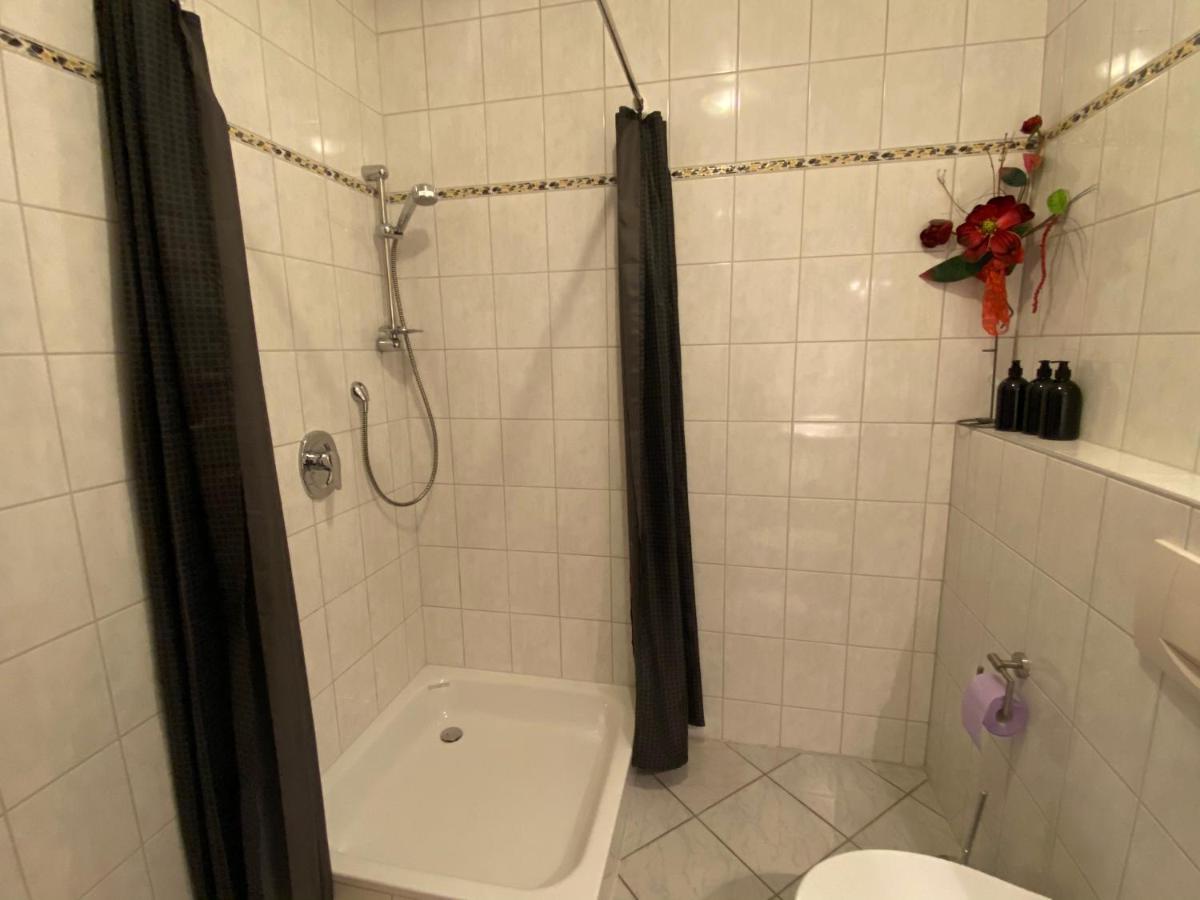 Rooms4Ring Privatzimmer Am Nurburgring Quiddelbach Екстериор снимка