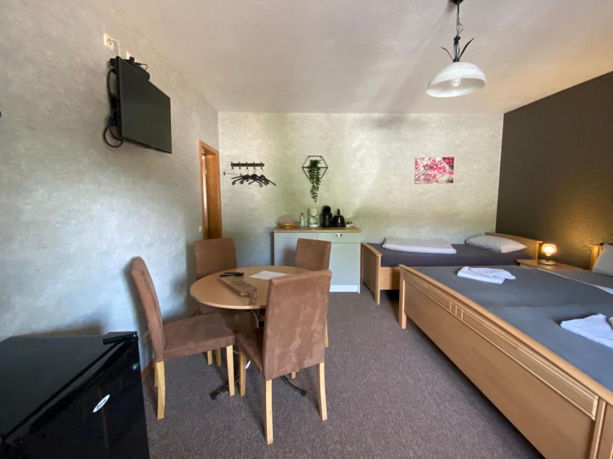 Rooms4Ring Privatzimmer Am Nurburgring Quiddelbach Екстериор снимка